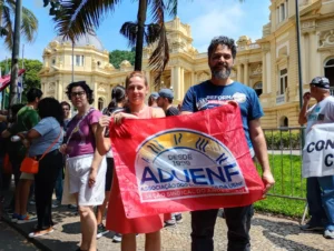 ATO PELA RECOMPOSIÇÃO SALARIAL, SILÊNCIO DO GOVERNADOR: A GREVE VEM AÍ
